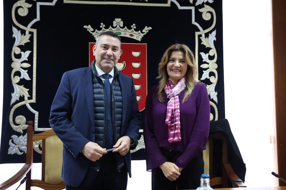 Imagen El Cabildo de Lanzarote licita por más de 200 mil euros la adquisición de 8 nuevos vehículos eléctricos