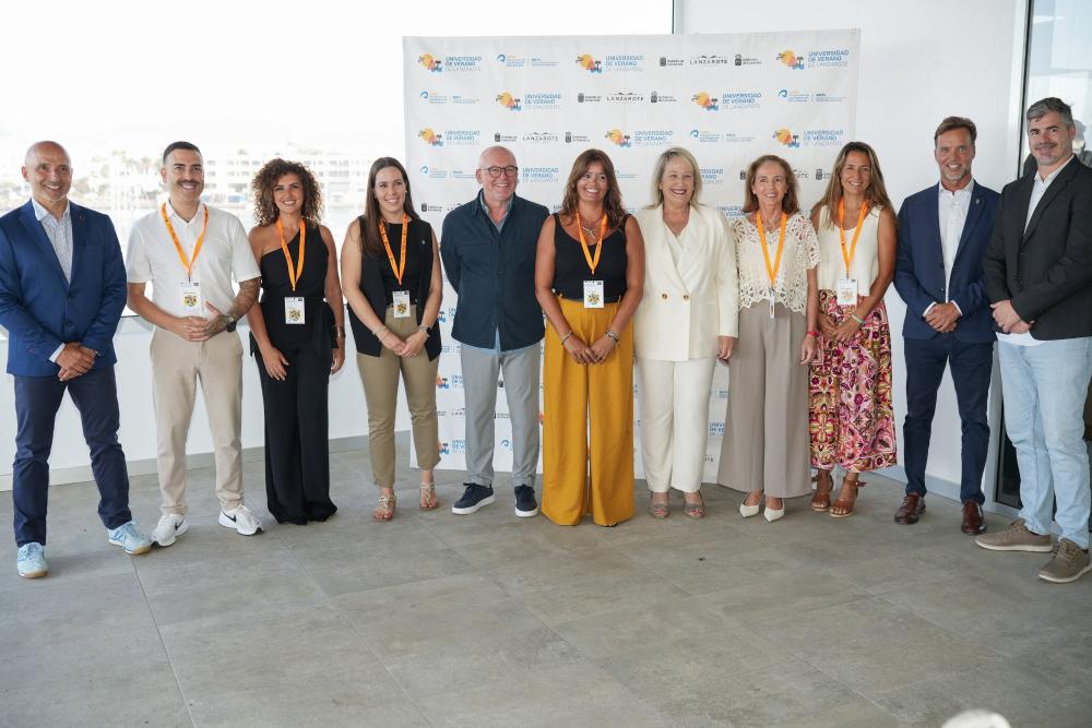 Imagen Lanzarote refuerza su liderazgo en turismo deportivo desde la Universidad de Verano