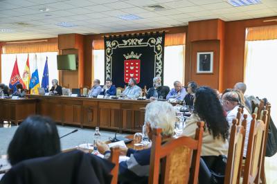 Imagen El Cabildo lleva al Consejo de la Reserva de la Biosfera el informe de criterios y suelos susceptibles de ser considerados Zonas de Aceleración de Energías Renovables